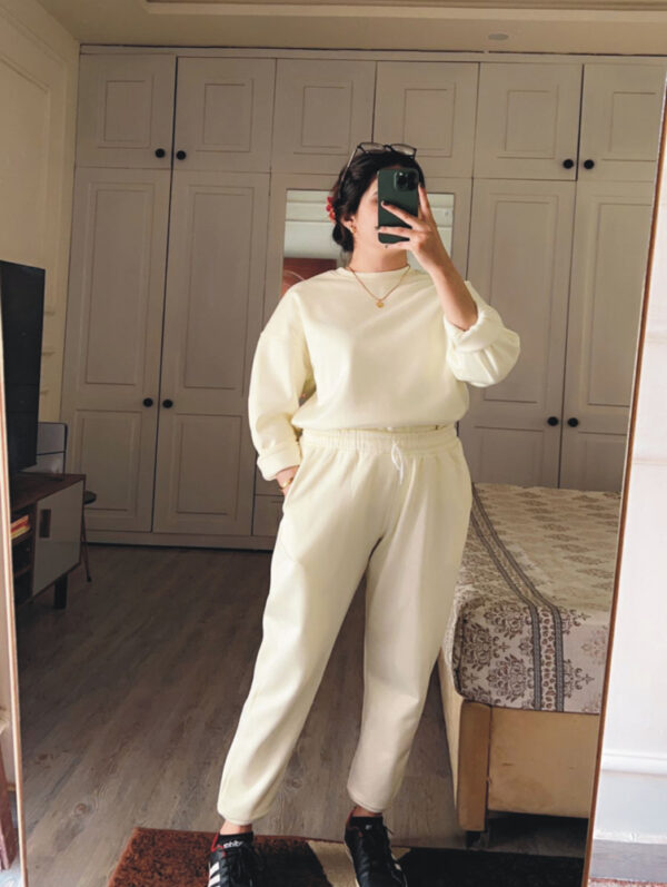 Winter Lavish Sweat Suit (White) - Image 3
